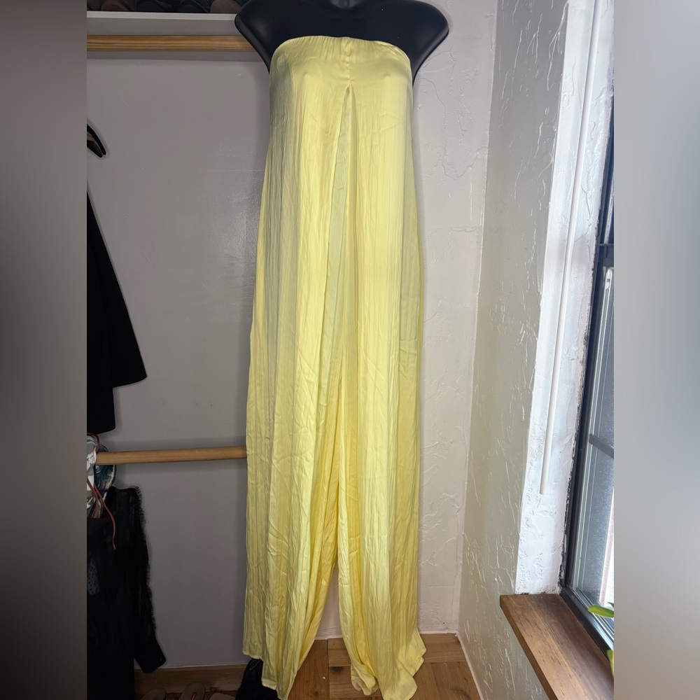 FREE PEOPLE BEACH KIMMIE SHINE STRAPLESS WIDE LEG
ONE PIECE JUMPSUIT SZ L - Picture 6 of 9